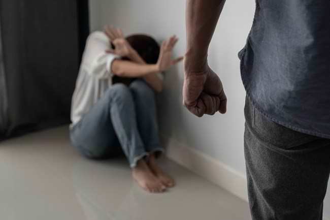 가정 폭력의 형태와 대처 방법 인식