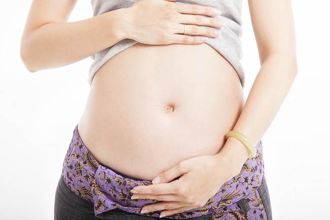 임신 중 폭발적인 감정이 아기에게 미치는 영향