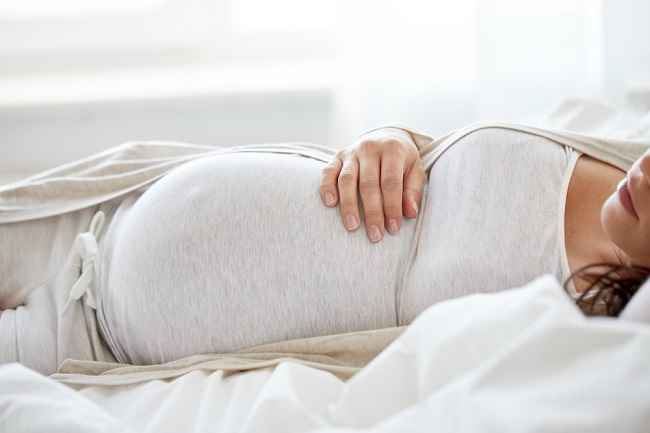 원인에 따라 임산부의 수면 장애를 극복하는 방법