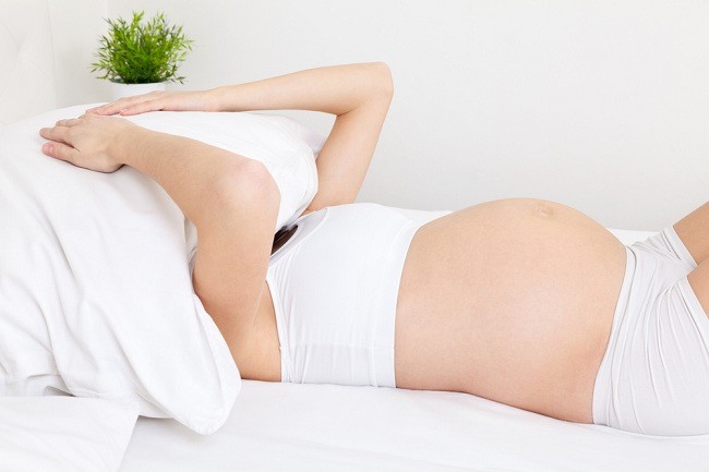 임신 중 어지러움의 7가지 원인은 피하기 쉽습니다.