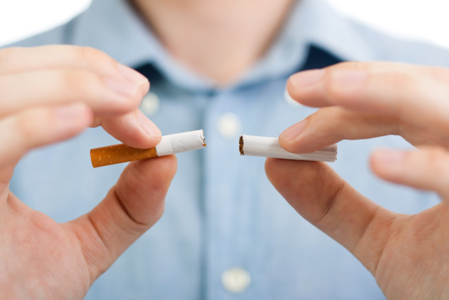 신체에 끔찍한 영향을 미치는 담배의 9가지 함량